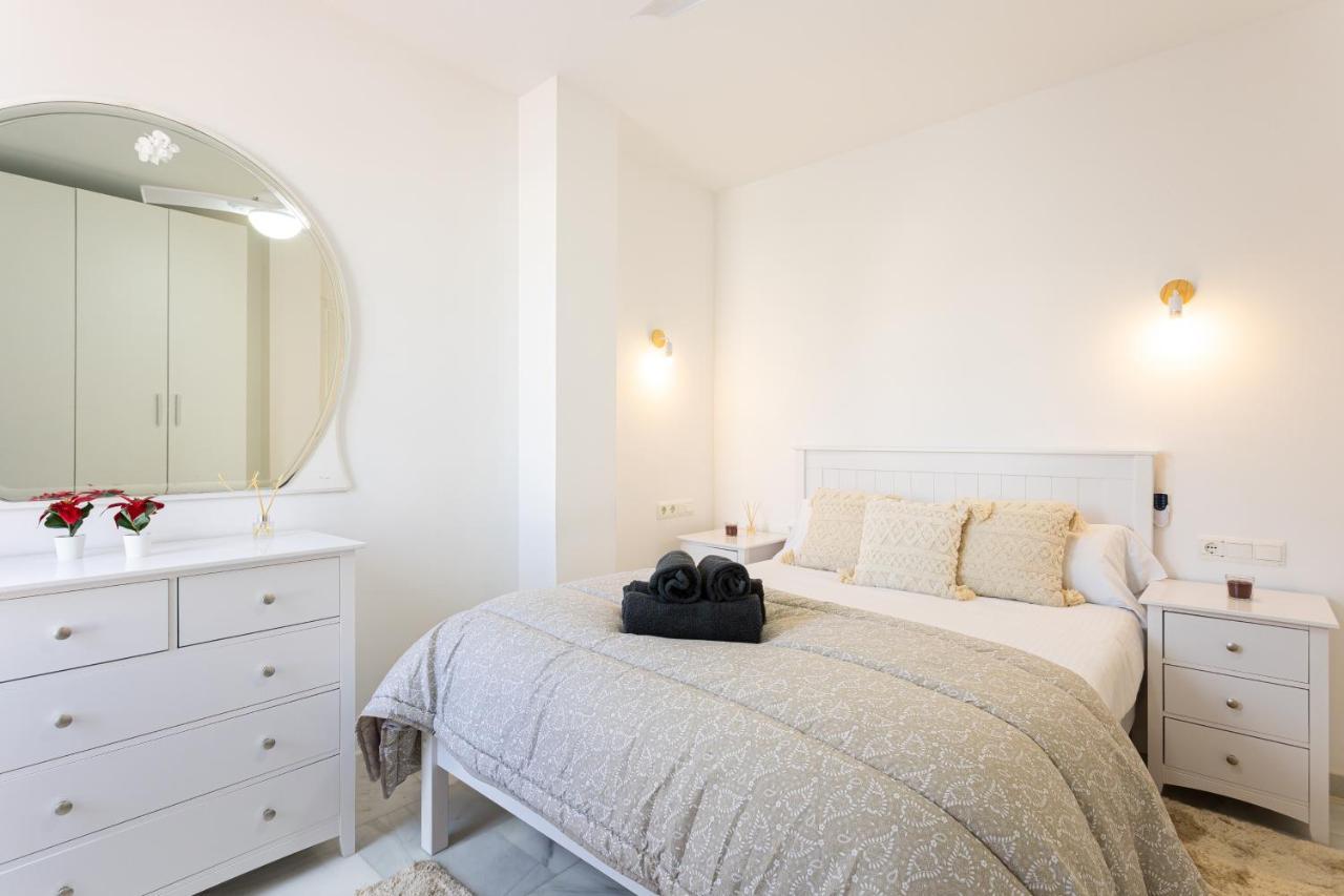 Holidays2Malaga Montesa 700M From The Beach Rooftop Terrace Extérieur photo